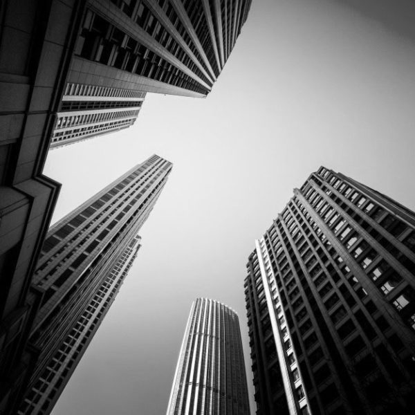 skyscrapers-from-low-angle-view_1359-159 copia